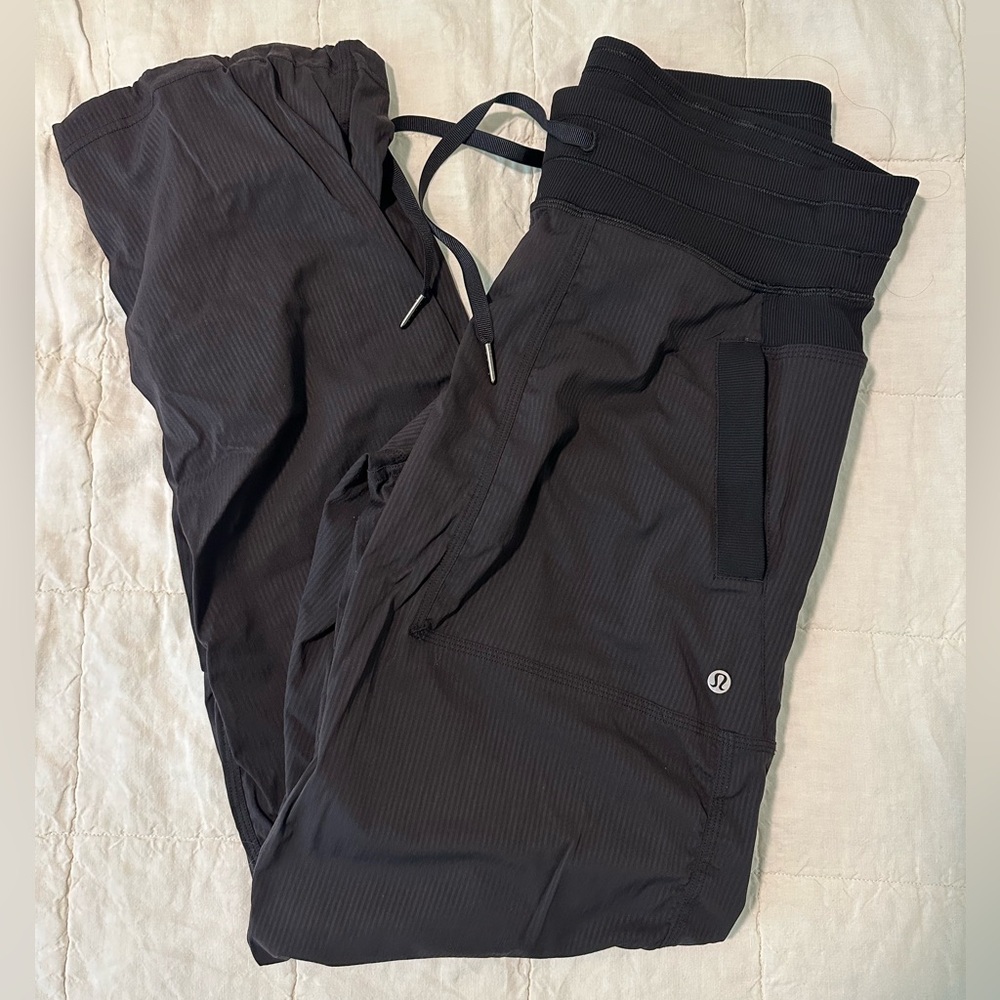 Lululemon dance studio mid rise full length pant